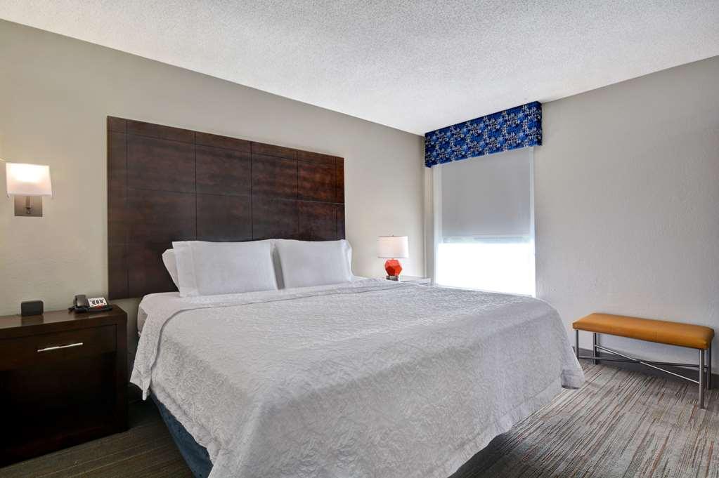 Hampton Inn Greenwood Δωμάτιο φωτογραφία